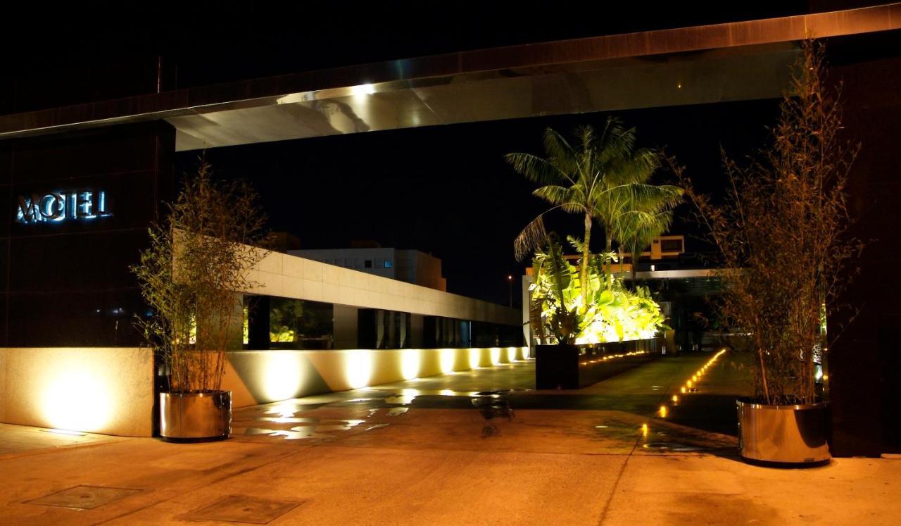 Motel Flamingo Perafita ภายนอก รูปภาพ