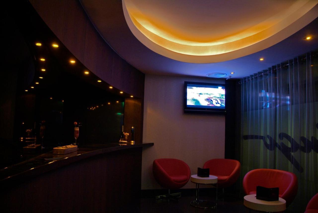 Motel Flamingo Perafita ภายนอก รูปภาพ