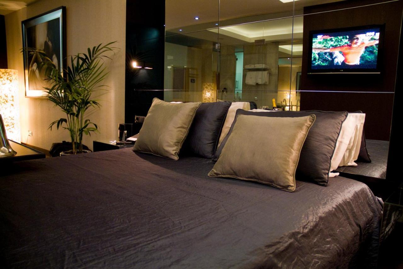 Motel Flamingo Perafita ภายนอก รูปภาพ